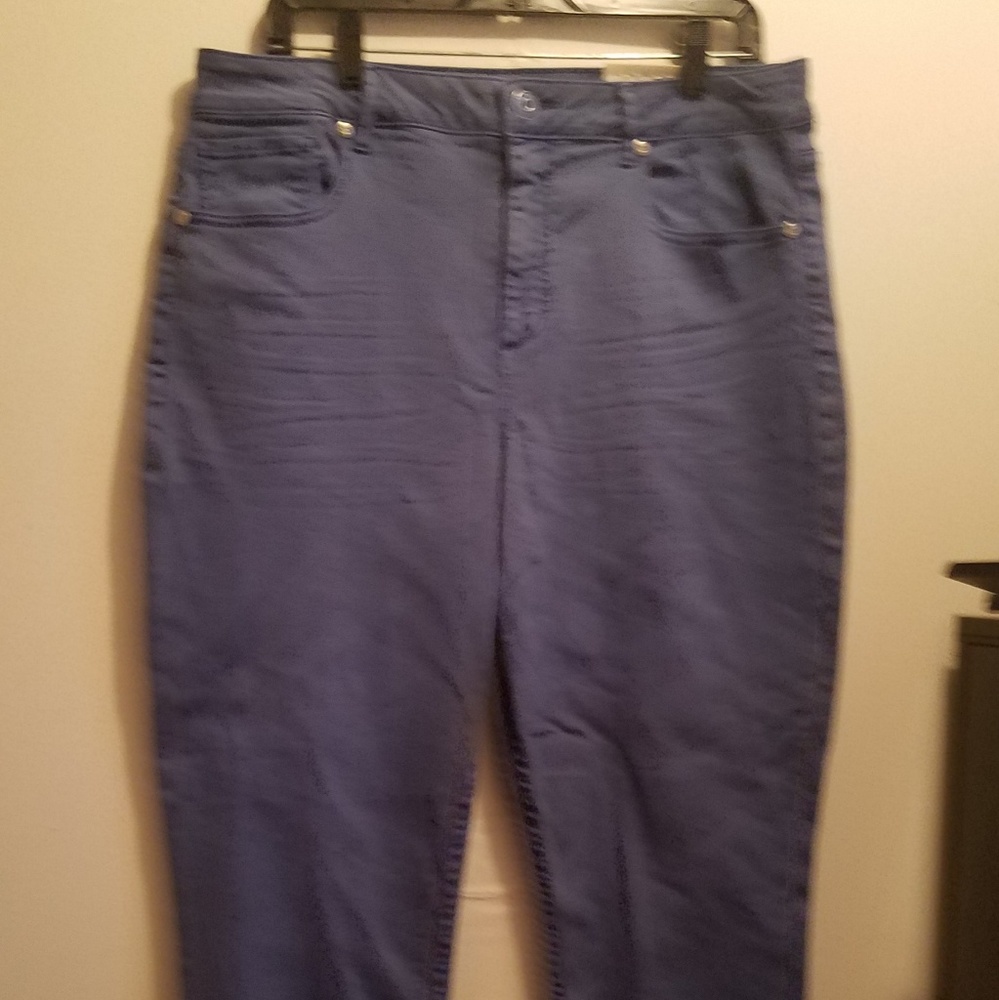 Maurices cropped blue pants 15/16